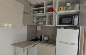 Cosy T2 refait à neuf climatisé, vue mer avec terrasse et jardin, Wifi piscine tennis et parking - Foto 10