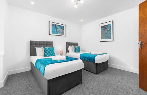 5 Bedroom House - 10 Guests - Multiple off Street Parking - Garden - Smart TV - WIFI - Contractors - Families - Groups - Top Rated - 98Q - Photo 16