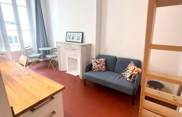 Studio Chalucet - close to train station - Foto 5