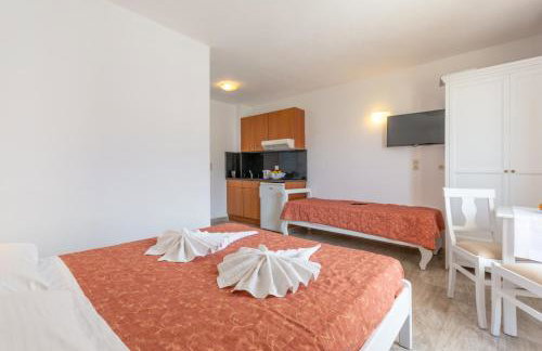 Irini Apartments - Photo 14