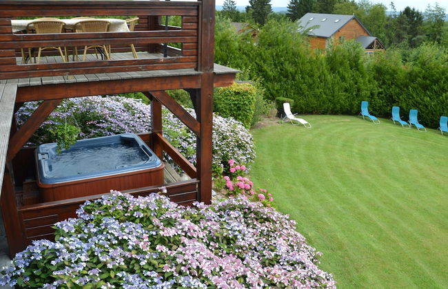 Affluent Chalet in Septon with Whirlpool, Sauna, Hot Tub - Foto 21