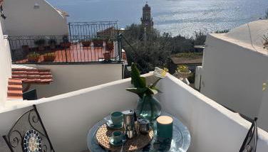 Casa Console - Photo 3