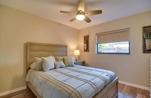 Ideally Located Palm Harbor Condo Walk Downtown! - Foto 18