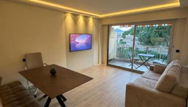 La Palme d'Or - Piscine, Pétanque et Port - Foto 5