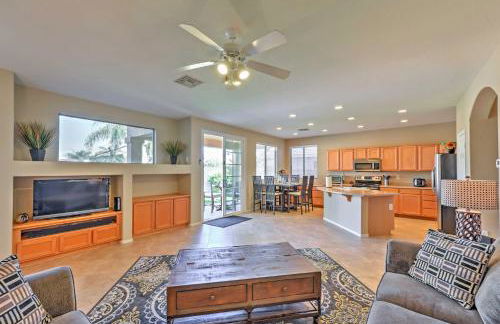 Inviting Surprise Home with Private Pool Near Golf! - Foto 6