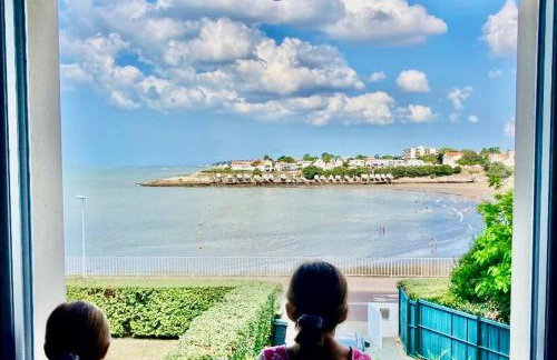 Devant la mer et la plage de ROYAN PONTAILLAC, 4chambres 2 à 8 personnes - Photo 2