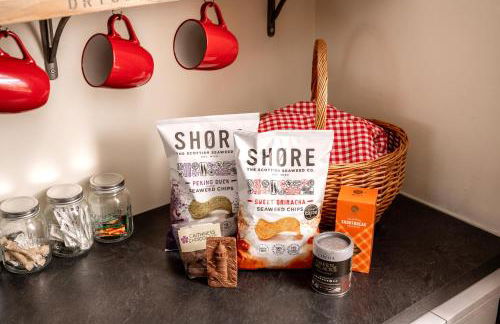 Self-catering Lighthouse Keeper's Cottage on the NC500 - Photo 17