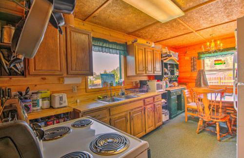 Charming Montana Retreat with Mountain Views! - Foto 11