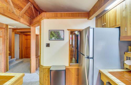 Griz Den Cabin with 2 King Beds Near Glacier! - Photo 13