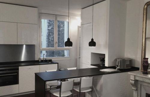 Air conditioning Paris central stylish apartment - Photo 2