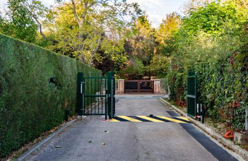 Les charmes Du Bosquet Parc d'Amour et Nature Parking Privé Sécurisé - Foto 15