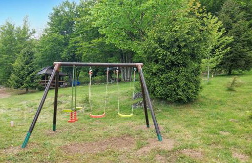 Nice Home In Ravna Gora With Wifi - Foto 8