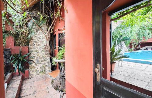 Navila Estudio en la piscina - Foto 5