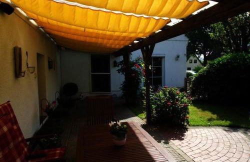 Gemütliches Haus - traumhafter großer Garten - Foto 16