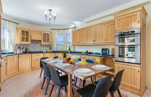 Villa Comodo - PlusHolidays - Foto 33