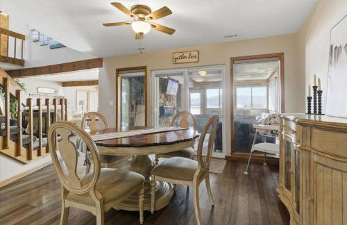 Lakefront Home w/ Private Dock, Slip, Kayaks & Paddleboards at the 7mm - Foto 16