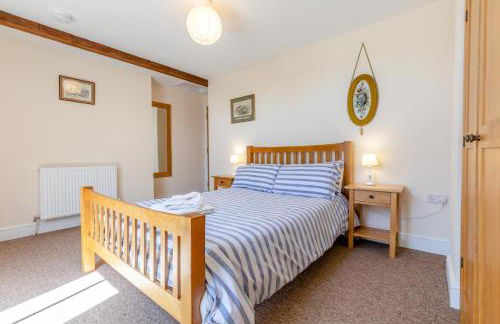 3 Bed in Burton Bradstock oc-c30571 - Photo 19