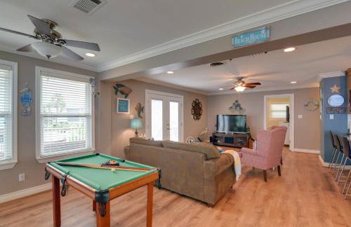 Colorful Beachside Oasis! Galveston Family Home - Foto 9