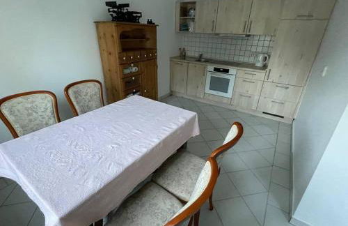 Gemütliches Haus max 6 Personen 2Schlafzimmer 1Schlafsofa - Foto 7