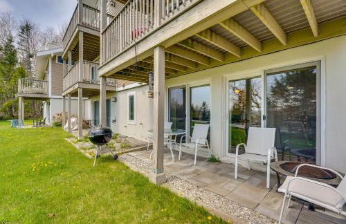 Ski-InandSki-Out Bromley Mtn Condo Wood Fireplace! - Photo 22