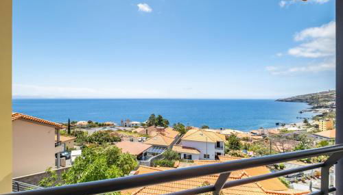 The Balcony - By Wehost - Foto 1