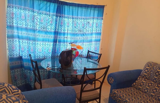 Lovely 1-bed Cottage in St Catherine Jamaica - Foto 11