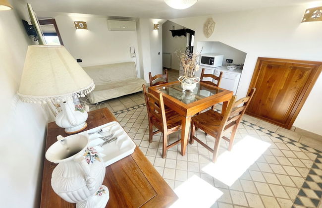 Pool, Jacuzzi and Events Room - Charming Villa in Umbria - Sleeps 24 - Lake View - Foto 38