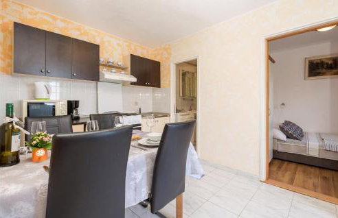 Cozy Home In Klada With Kitchen - Foto 3