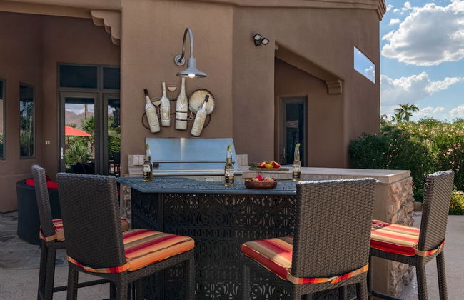 Preston by Avantstay 6BR Desert Oasis w/ Basketball Court, Pool & Hot Tub - Foto 32