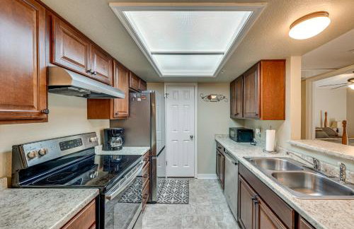 Community Pool and Gym Apt 5 Mi to Laughlin Casinos - Foto 4