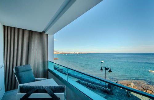 Sea Breeze Suites - Photo 7