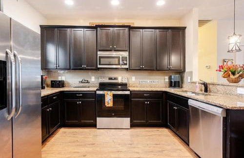 Colorful home sleeps up to 8 - Foto 39