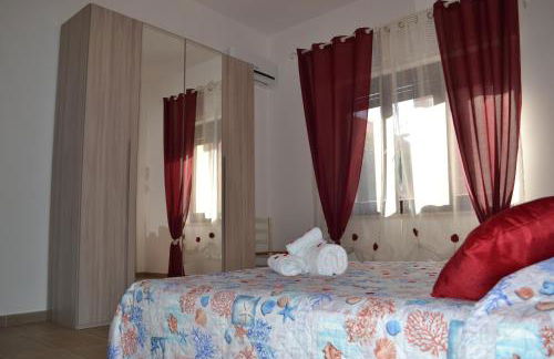 TERESA HOLIDAY - Foto 18