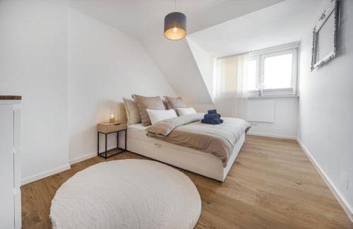 Exquisite Superior Suite 80m2 mit 2 Schlafzimmern & Badewanne - Messe Essen - Foto 5