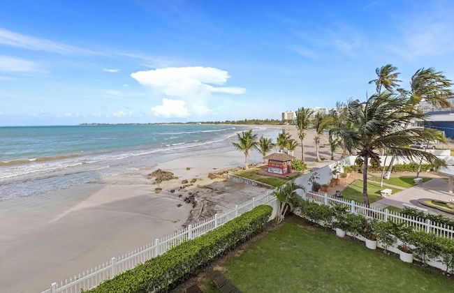 Beach Front Amapola SeaSide Apt - Photo 31