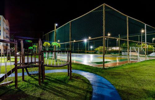 Muro Alto Condomínio Clube - FLAT TÉRREO - Foto 40