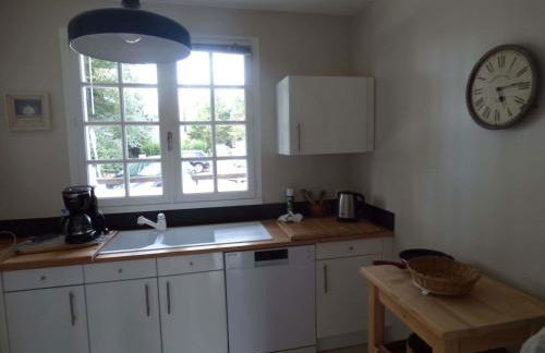 Maison de charme à 150m de la plage avec jardin, 6-8 pers, Kairon Plage - FR-1-361-56 - Photo 3