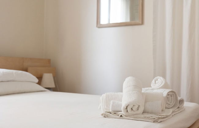 Cozy Apartment Next to Alimos Beach - Photo 5