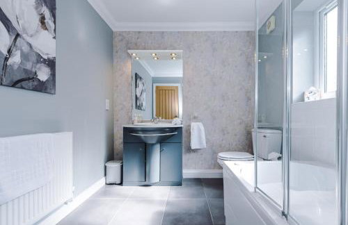 Damson House- Spacious, Modern 6 bedroom Executive House - Ideal for Work Teams or Multi-Generational Families - Foto 74