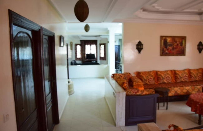 5 Bedroom Holiday Villa Yasmine, Perfect for Family Holidays, Near Beaches - Photo 68