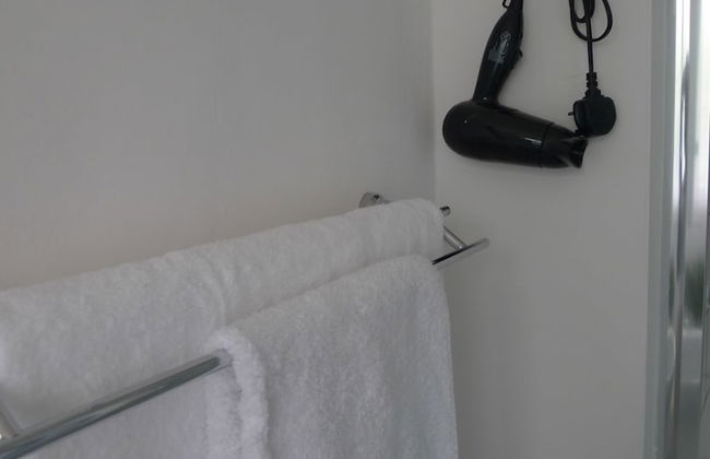 Whole Apartment With Balcony, Breakfast & Parking - Foto 6