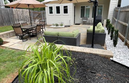 Stylish townhome near AT&T Stadium, Globe Life, Six Flags & More - Photo 11