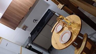 Ap cozalinda ar-condicionado a 6km do Aeroporto de Floripa - Foto 5