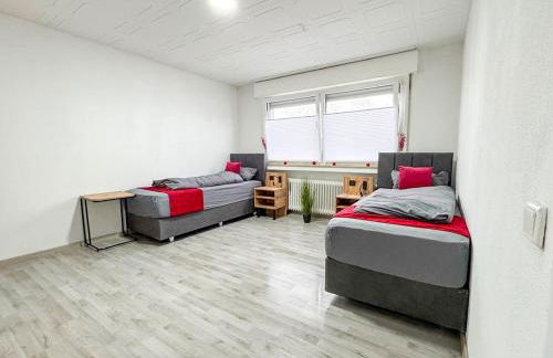 Serviceroom24 - Apartment 3 in Gladbeck WLAN - Smart-TV - 24-7 Check-in und Küche - Foto 5