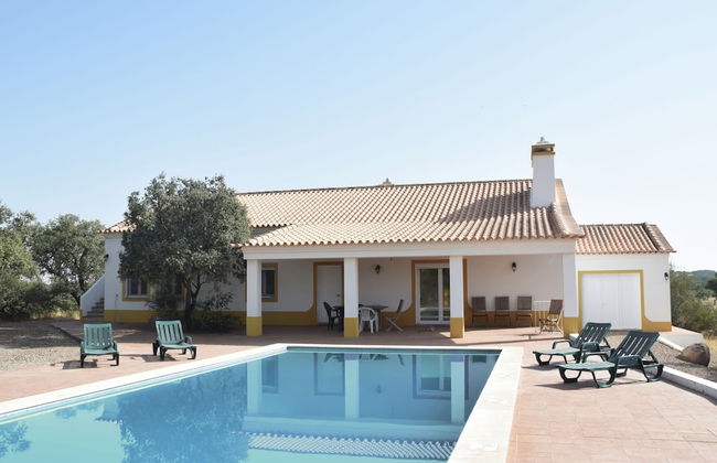 Tranquil Alentejo Villa With Pool - Foto 26