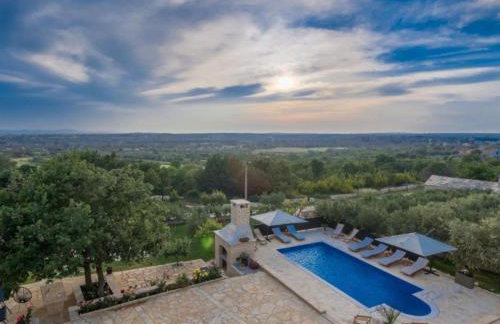 Holiday House BALEN with Swimming Pool - Foto 18