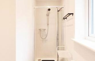 Sea side family rest and holiday - Foto 13