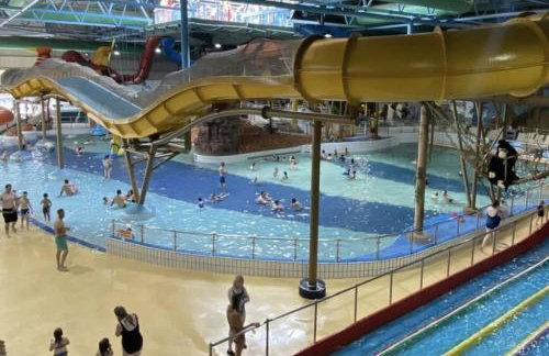 SPACIOUS DETACHED 5 Bedroom4 Bathroom WIFI Parking - Foto 46