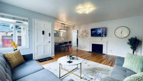 205-Central Cozy 3B1b home in San Mateo/garage parking - Photo 4