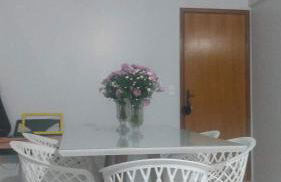 apartamento mobiliado 2 quartos com ótima localização - Foto 4